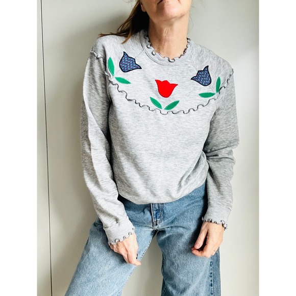 Vintage 80s Sweatshirt Tulips Lettuce Trim Grey Red Large Made in USA Granny - Picture 3 of 8